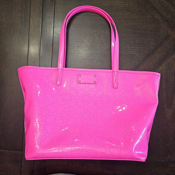 Kate Spade Harmony Metro Perforated Heart Tote Bag Hot Pink Patent Poly Vinyl - Picture 1 of 16